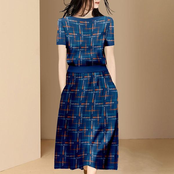 dress new fashion europe chic summer women plaid printed two piece casual set short sleeve o neck t shirt+hight waist skirts suit, White
dress new fashion europe chic summer women plaid printed two piece casual set short sleeve o neck t shirt+hight waist skirts suit, White