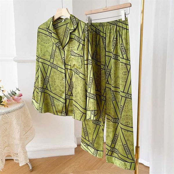 tiktok live broadcast of gujia fashion pajamas for women in autumn green spring and summer silk advanced home
tiktok live broadcast of gujia fashion pajamas for women in autumn green spring and summer silk advanced home