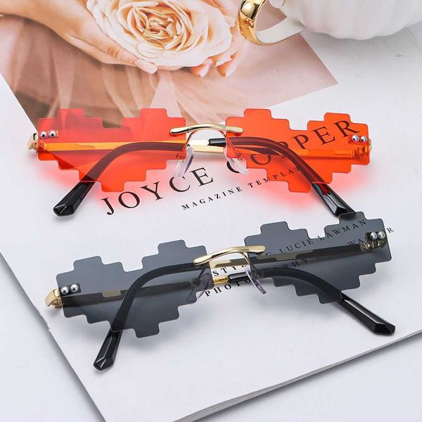 sunglasses novel mosaic heart sunglasses funny pixelated mosaic glasses retro gamer robot eyeglasses cosplay party glasses for men women j23, White;black
sunglasses novel mosaic heart sunglasses funny pixelated mosaic glasses retro gamer robot eyeglasses cosplay party glasses for men women j23, White;black