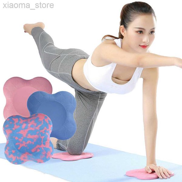 yoga mats 1pc yoga knee pad knee wrist hips hands for leg arm elbows balance exercise support yoga pad fitness mat sports
yoga mats 1pc yoga knee pad knee wrist hips hands for leg arm elbows balance exercise support yoga pad fitness mat sports