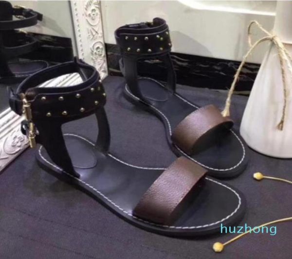 fashionclassic womens popular slipper leather sandal slippers striking gladiator style leather outsole flat canvas plain sandals 2184108, Black
fashionclassic womens popular slipper leather sandal slippers striking gladiator style leather outsole flat canvas plain sandals 2184108, Black