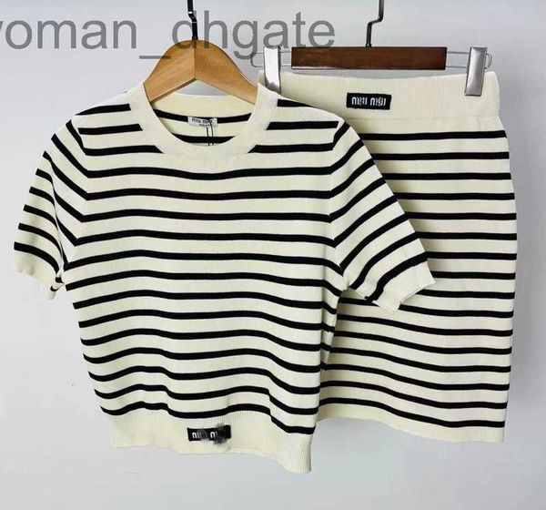 two piece dress designer small crowd trend 23 spring/summer new round neck striped knitted short sleeved for women's slim fit and slimm, White
two piece dress designer small crowd trend 23 spring/summer new round neck striped knitted short sleeved for women's slim fit and slimm, White
