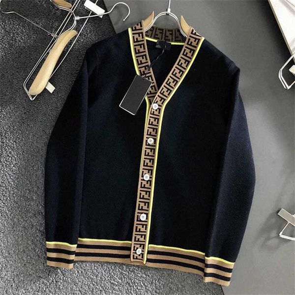 32% off european station fashion double letter ribbon jacquard sweater spliced knitted cardigan autumn/winter new v-neck coat women, White;black
32% off european station fashion double letter ribbon jacquard sweater spliced knitted cardigan autumn/winter new v-neck coat women, White;black