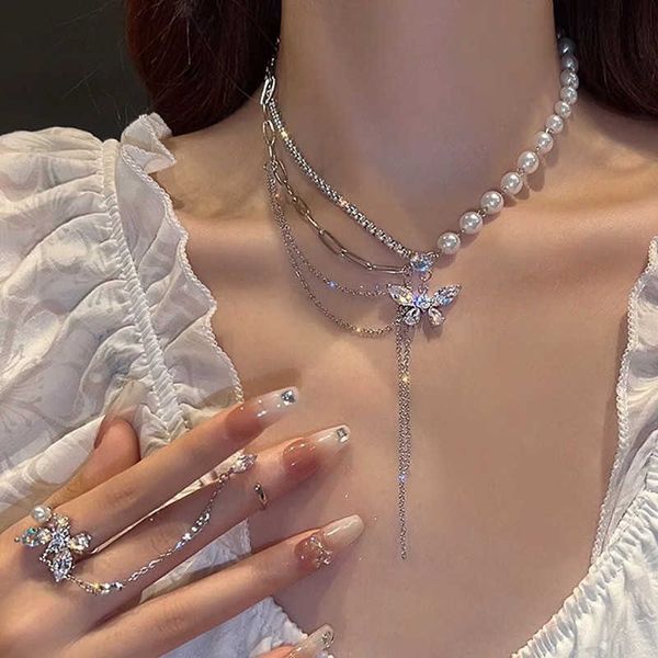 pendant necklaces new shiny crystal butterfly necklace exquisite multi-layer pearl clavicle chain necklaces for women 2022 trend aesthetic j, Silver
pendant necklaces new shiny crystal butterfly necklace exquisite multi-layer pearl clavicle chain necklaces for women 2022 trend aesthetic j, Silver