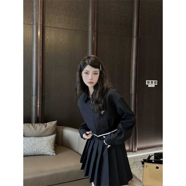 26% off family spring/summer new trendy cool fashion triangle short coat+high waist slim pleated skirt set, White
26% off family spring/summer new trendy cool fashion triangle short coat+high waist slim pleated skirt set, White