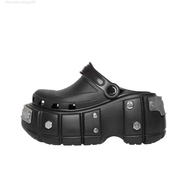 2022 women men fashion triple s flip flops hardcroc slippers beach pool slides sandals sports punk style rubber slide casual foam shoes hfgh, Black
2022 women men fashion triple s flip flops hardcroc slippers beach pool slides sandals sports punk style rubber slide casual foam shoes hfgh, Black