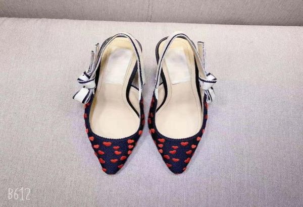 2021 luxury sandals designer woman slipper summer fashion jelly slide high heel slippers brand casual shoes womens lea1627437, Black
2021 luxury sandals designer woman slipper summer fashion jelly slide high heel slippers brand casual shoes womens lea1627437, Black