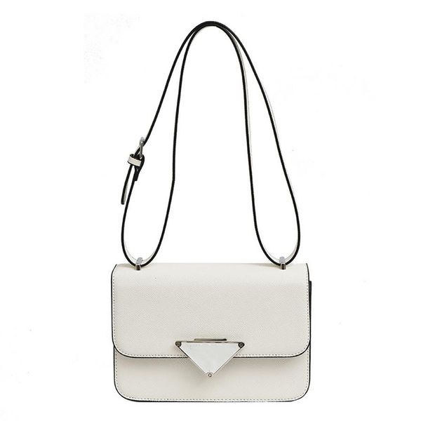 brand day packs summer women messenger bag purse grils handbags new fashion casual small square bags unique shoulder 1012#2088
brand day packs summer women messenger bag purse grils handbags new fashion casual small square bags unique shoulder 1012#2088