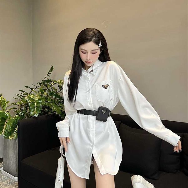 36% off family spring/summer new fashion classic triangle casual loose versatile thin shirt (with waistpack), White
36% off family spring/summer new fashion classic triangle casual loose versatile thin shirt (with waistpack), White
