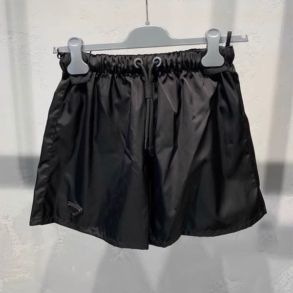 summer new style high-end metal triangle logo sports casual shorts women loose european goods beach cropped pants trendy, White;black
summer new style high-end metal triangle logo sports casual shorts women loose european goods beach cropped pants trendy, White;black