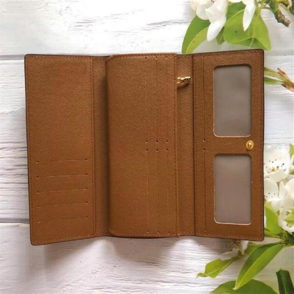 2021 women victorin wallets purse emilie button short wallets fashion shows exotic leather pouch round coin zippy purse 61702#308u, Red;black
2021 women victorin wallets purse emilie button short wallets fashion shows exotic leather pouch round coin zippy purse 61702#308u, Red;black