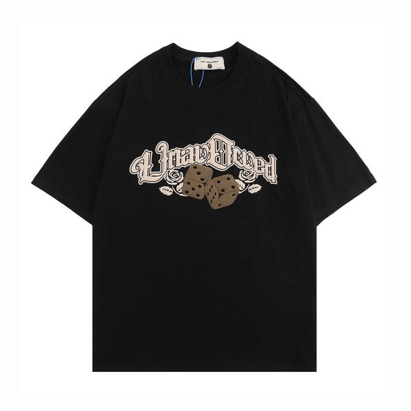 dice american trendy flower printed short sleeved t-shirt for men's street hip-hop couple top, White;black
dice american trendy flower printed short sleeved t-shirt for men's street hip-hop couple top, White;black