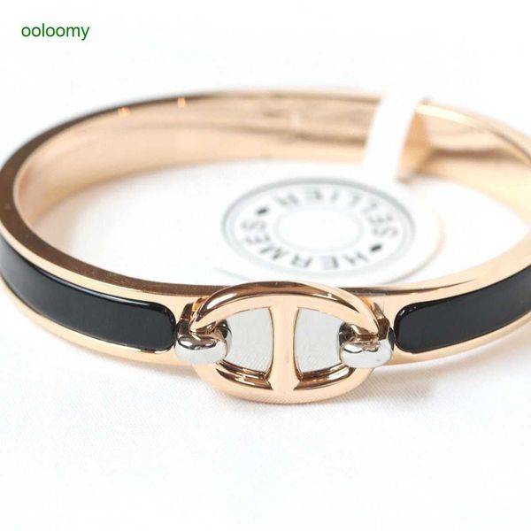 hemres designer bracelet ai ma 2023 autumn and winter new style pig nose high grade net red gold bracelet for women y59s, Black
hemres designer bracelet ai ma 2023 autumn and winter new style pig nose high grade net red gold bracelet for women y59s, Black