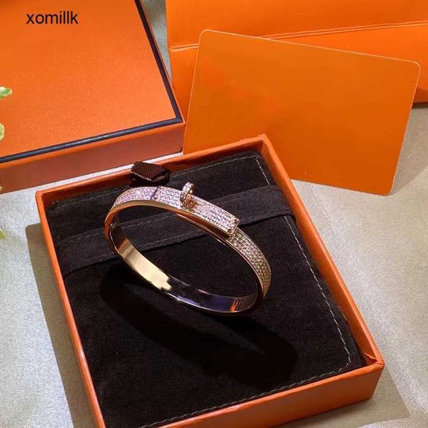 hermm designer bracelet v gold uni h shaped half diamond korean edition simple bracelet titanium steel rose temperament couple style fjg4, Black
hermm designer bracelet v gold uni h shaped half diamond korean edition simple bracelet titanium steel rose temperament couple style fjg4, Black
