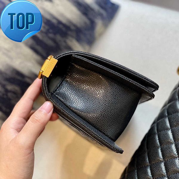 small boy channel black handbag sling side bag calfskin silver gold-tone metal adjustable chain purse lock gabrielle quilte
small boy channel black handbag sling side bag calfskin silver gold-tone metal adjustable chain purse lock gabrielle quilte
