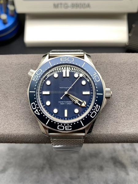 extra nato strap blue 42mm men watch 60anniversary automatic 8806 movement luminous sapphire crystal waterpoof wristwatch casual classic wat, Slivery;brown
extra nato strap blue 42mm men watch 60anniversary automatic 8806 movement luminous sapphire crystal waterpoof wristwatch casual classic wat, Slivery;brown