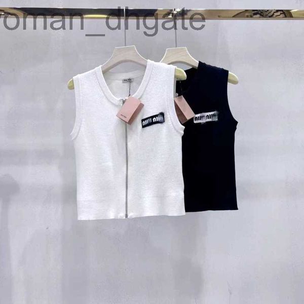women's t-shirt designer small fashion spring/summer new letter jacquard sleeveless round neck knitted zipper cardigan women's sli, White
women's t-shirt designer small fashion spring/summer new letter jacquard sleeveless round neck knitted zipper cardigan women's sli, White