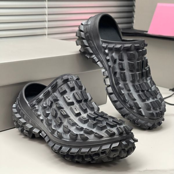 casual shoes designer men black tire tyre slipper sandals platform defender bump texture anti-slip fashion summer slippers 39-45 size mens s
casual shoes designer men black tire tyre slipper sandals platform defender bump texture anti-slip fashion summer slippers 39-45 size mens s