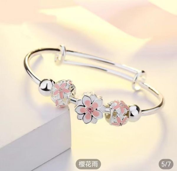 fashion classic leaf clover charm bracelets bangle chain agate shell mother-of-pearl for women&girl wedding mother' day jewelry women, Golden;silver
fashion classic leaf clover charm bracelets bangle chain agate shell mother-of-pearl for women&girl wedding mother' day jewelry women, Golden;silver