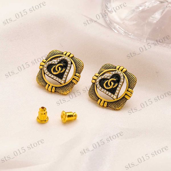 charm classic fragrant style made old enamel earrings versatile mesh red inlaid diamond painted oil peach heart earrings t230422, Golden
charm classic fragrant style made old enamel earrings versatile mesh red inlaid diamond painted oil peach heart earrings t230422, Golden