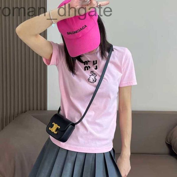 women's t-shirt designer 2023 spring/summer new women's rabbit embroidery letter short sleeve slim fit t-shirt minimalist 3k97, White
women's t-shirt designer 2023 spring/summer new women's rabbit embroidery letter short sleeve slim fit t-shirt minimalist 3k97, White