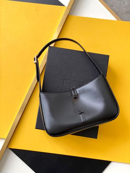 2023 high-quality leather crossbody bag classic leather designer handbags for ladies shoulder bags baguette multi-color fashion wholesale
2023 high-quality leather crossbody bag classic leather designer handbags for ladies shoulder bags baguette multi-color fashion wholesale