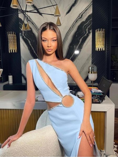 dresses deive teger diamonds luxury elegant one shoulder blue dress hollow out nightclub bodycon bandage women mini dresses summer, Black;gray
dresses deive teger diamonds luxury elegant one shoulder blue dress hollow out nightclub bodycon bandage women mini dresses summer, Black;gray