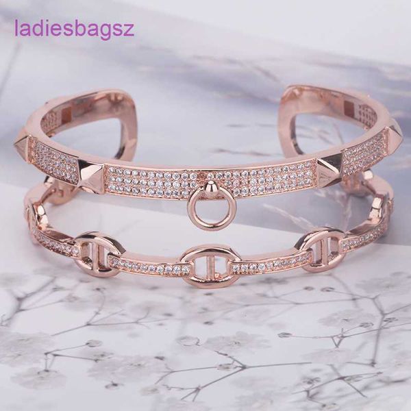 original bangle hermss exquisite h rose gold diamond bracelet copper plated oval buckle belt 2-in-1 ring handpiece has br0a 1 with logo qfq4, Black
original bangle hermss exquisite h rose gold diamond bracelet copper plated oval buckle belt 2-in-1 ring handpiece has br0a 1 with logo qfq4, Black