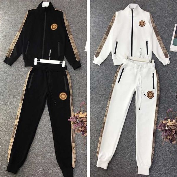 cotton casual and fashionable sportswear women's cardigan two-piece set oversized european trend, White
cotton casual and fashionable sportswear women's cardigan two-piece set oversized european trend, White