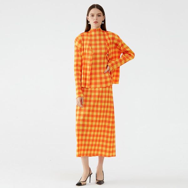 pants miyake pleated orange plaid cropped blazer sets 2021 winter women 3 piece skirt suits elegant aesthetic clothes, White
pants miyake pleated orange plaid cropped blazer sets 2021 winter women 3 piece skirt suits elegant aesthetic clothes, White