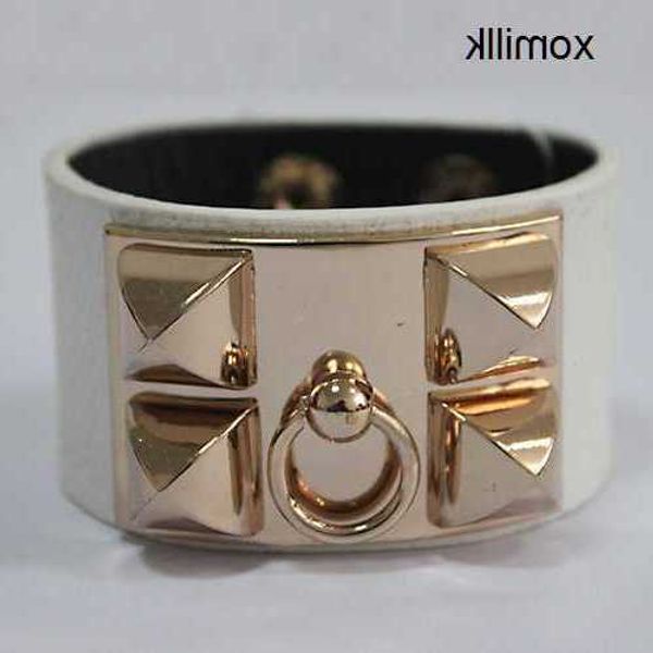 hermm elegant jade bangle bracelet fan jiepai personalized metal buckle exaggerated texture rivet punk style leather ultra wide bracelet ksi, Black
hermm elegant jade bangle bracelet fan jiepai personalized metal buckle exaggerated texture rivet punk style leather ultra wide bracelet ksi, Black