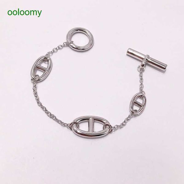 hemrres designer bracelet gold bracelet for women ins pig nose bracelet ot buckle classic small and luxury girl 17 jewelry original, Black
hemrres designer bracelet gold bracelet for women ins pig nose bracelet ot buckle classic small and luxury girl 17 jewelry original, Black