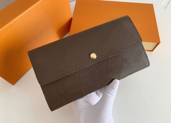 fashion designer womens wallets luxury cover purses brown flower letters credit card holders ladies long slim plaid money clutch bags with b, Red;black
fashion designer womens wallets luxury cover purses brown flower letters credit card holders ladies long slim plaid money clutch bags with b, Red;black