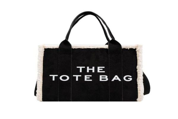 new womens plush designer handbags tote bag fashion luxury splicing shoulder bags solid color wool zipper crossbody bag with thick3221683, Red;black
new womens plush designer handbags tote bag fashion luxury splicing shoulder bags solid color wool zipper crossbody bag with thick3221683, Red;black