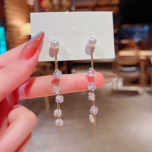 charm new fashion little flower drop long hanging earrings for women elegant girl tassel earring stylish jewelry personality gift 2022 aa230, Golden
charm new fashion little flower drop long hanging earrings for women elegant girl tassel earring stylish jewelry personality gift 2022 aa230, Golden