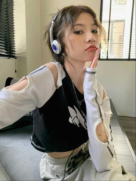 new women's hollow long sleeve shirt designer harajuku t-shirt blouse gradient korea summer 2023, White
new women's hollow long sleeve shirt designer harajuku t-shirt blouse gradient korea summer 2023, White