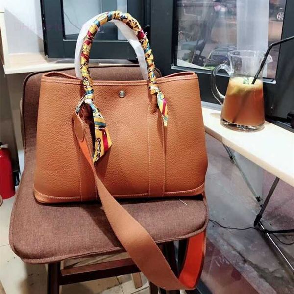 designer herbag garden party evening 2023 single shoulder oblique straddle portable bucket premium genuine leather women's bag cdvk
designer herbag garden party evening 2023 single shoulder oblique straddle portable bucket premium genuine leather women's bag cdvk