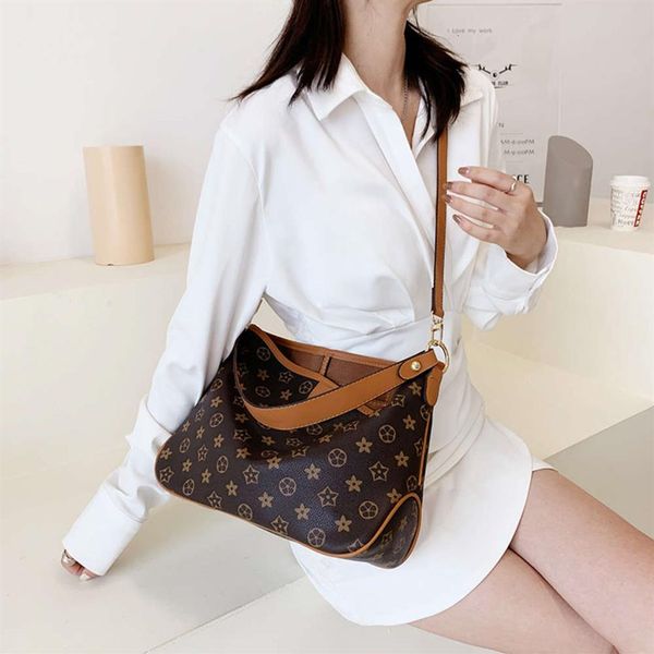 handbag 2021 old flower medieval women's single shoulder diagonal straddle tote bag single shoulder messenger255o
handbag 2021 old flower medieval women's single shoulder diagonal straddle tote bag single shoulder messenger255o