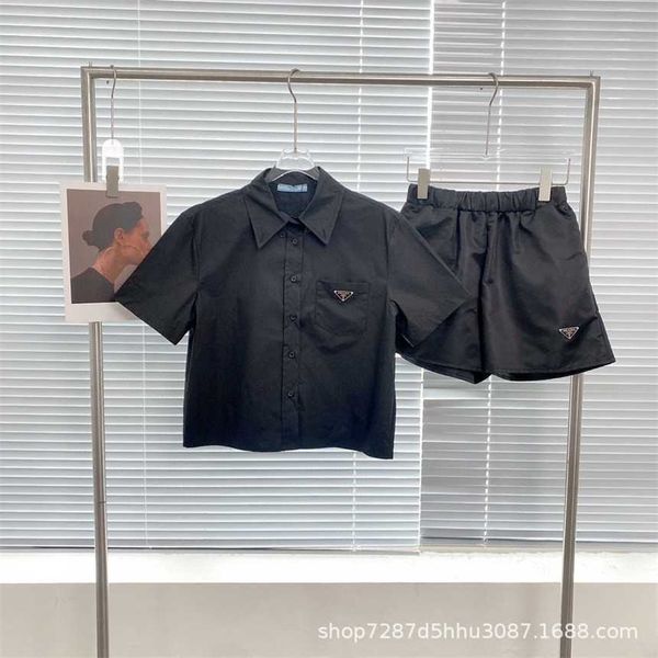 30% off family spring/summer new polo collar half sleeve short edition shirt with nylon shorts set, White
30% off family spring/summer new polo collar half sleeve short edition shirt with nylon shorts set, White