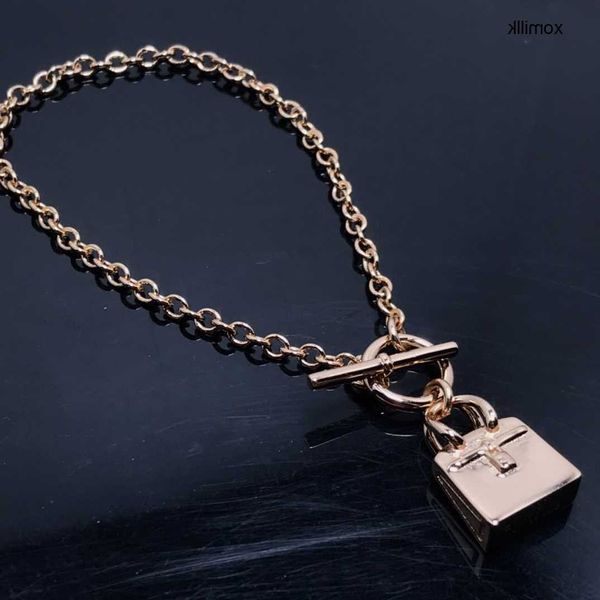 hermm designer bracelet new smooth face bag bracelet h letter pendant plated 18k rose gold diamond handbag xige vps1 ibee, Black
hermm designer bracelet new smooth face bag bracelet h letter pendant plated 18k rose gold diamond handbag xige vps1 ibee, Black