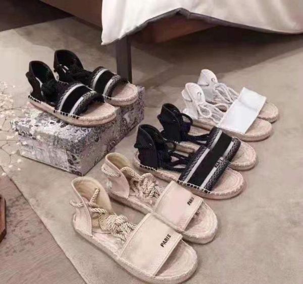 2021 summer flat casual sandal fashion luxury embroidered lettered fisherman shoes leather women shoes hop rope straw weaving sand7024596, Black
2021 summer flat casual sandal fashion luxury embroidered lettered fisherman shoes leather women shoes hop rope straw weaving sand7024596, Black