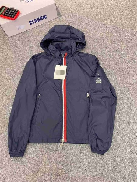men's jacket new fashion designer jacket luxury zipper long sleeve sports couple hoodie jacket and coat quality, Black;brown
men's jacket new fashion designer jacket luxury zipper long sleeve sports couple hoodie jacket and coat quality, Black;brown