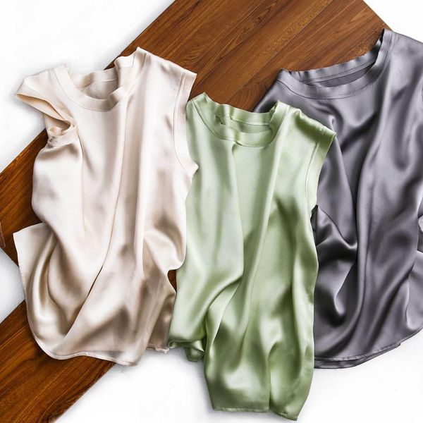 tanks silk satin camisole for women's outer wear suits 100% mulberry silk bottoming sleeveless silk summer big size silk vest, Black;white
tanks silk satin camisole for women's outer wear suits 100% mulberry silk bottoming sleeveless silk summer big size silk vest, Black;white