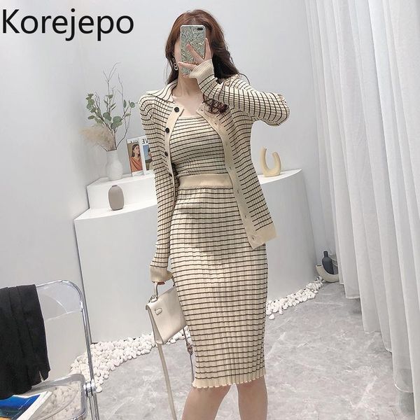dress korejepo women 3 piece set 2021 autumn new korean style temperament fashion suit plaid knitted cardigan bottoming camisole skirt, White
dress korejepo women 3 piece set 2021 autumn new korean style temperament fashion suit plaid knitted cardigan bottoming camisole skirt, White