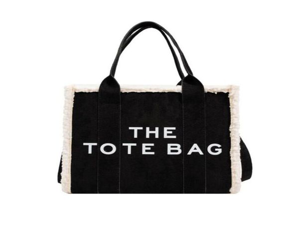 new womens plush designer handbags tote bag fashion luxury splicing shoulder bags solid color wool zipper crossbody bag with thick1367312, Red;black
new womens plush designer handbags tote bag fashion luxury splicing shoulder bags solid color wool zipper crossbody bag with thick1367312, Red;black