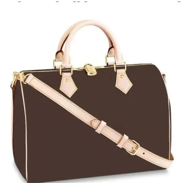 2023 women messenger bag classic luxurys designers fashion women bag shoulder bags lady totes handbags speedy with key lock shoulder strap d
2023 women messenger bag classic luxurys designers fashion women bag shoulder bags lady totes handbags speedy with key lock shoulder strap d