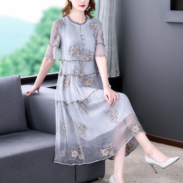 dresses ladies grey floral natural silk embroidered midi dress spring summer fashion casual beach long dress 2022 elegant loose dress, Black;gray
dresses ladies grey floral natural silk embroidered midi dress spring summer fashion casual beach long dress 2022 elegant loose dress, Black;gray