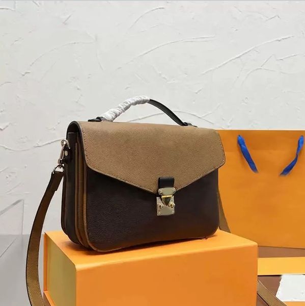 luxurys designers bags woman handbags women shoulder messenger bags handbags purse ladies tote crossbody bags for women
luxurys designers bags woman handbags women shoulder messenger bags handbags purse ladies tote crossbody bags for women