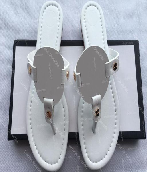 2021 summer leather women sandals beach slippers casual double buckle clogs designer slides women slip on flip flop shoes size3548864656, Black
2021 summer leather women sandals beach slippers casual double buckle clogs designer slides women slip on flip flop shoes size3548864656, Black