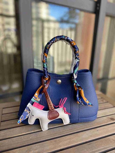 designer herbag garden party evening 2023 spring new women's 20cm 25cm layer cow leather small garden portable messenger bag rb1y
designer herbag garden party evening 2023 spring new women's 20cm 25cm layer cow leather small garden portable messenger bag rb1y